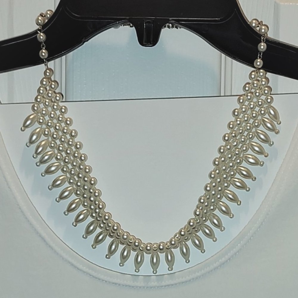 Necklace  Faux Pearl Choker